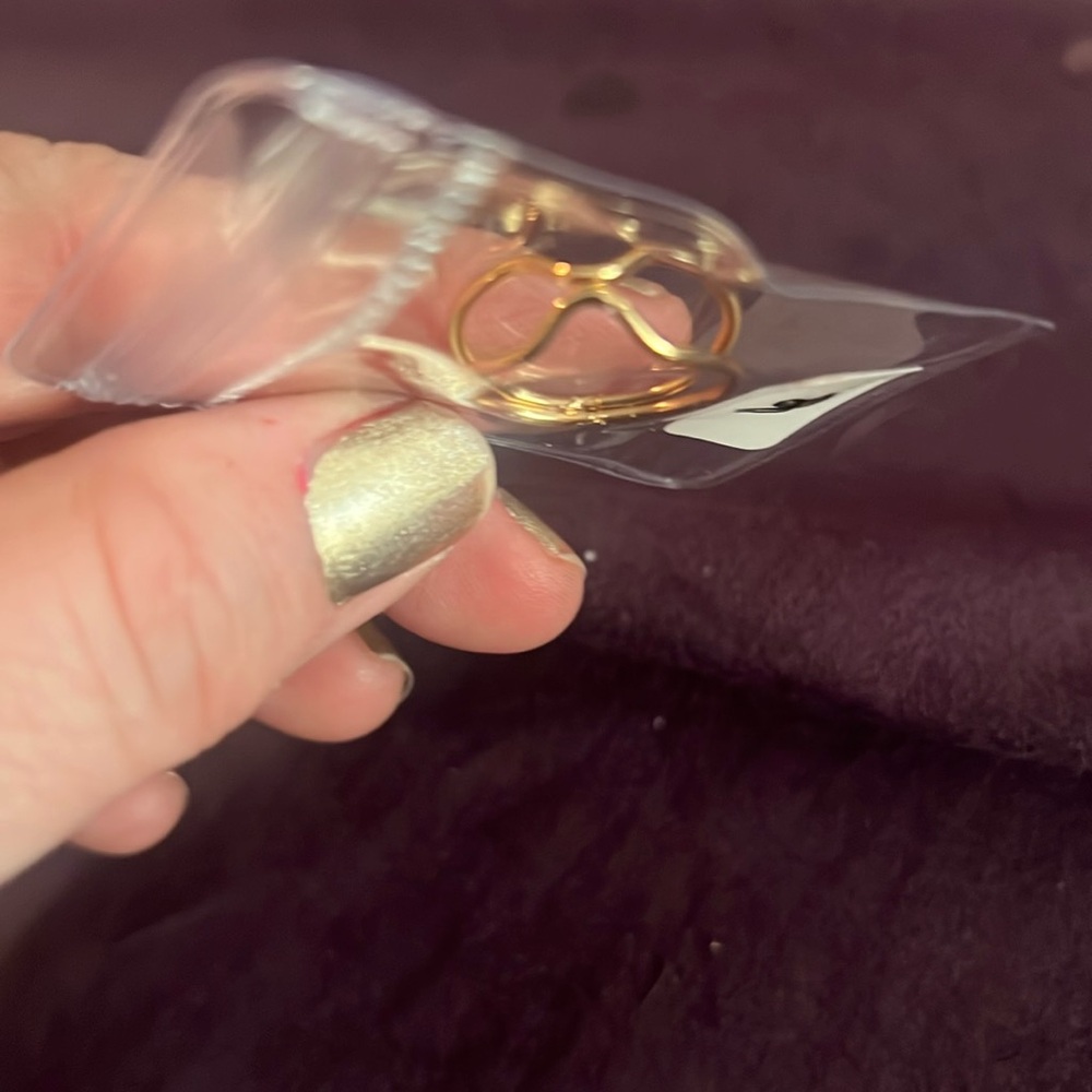 Brand new gold ring size 6